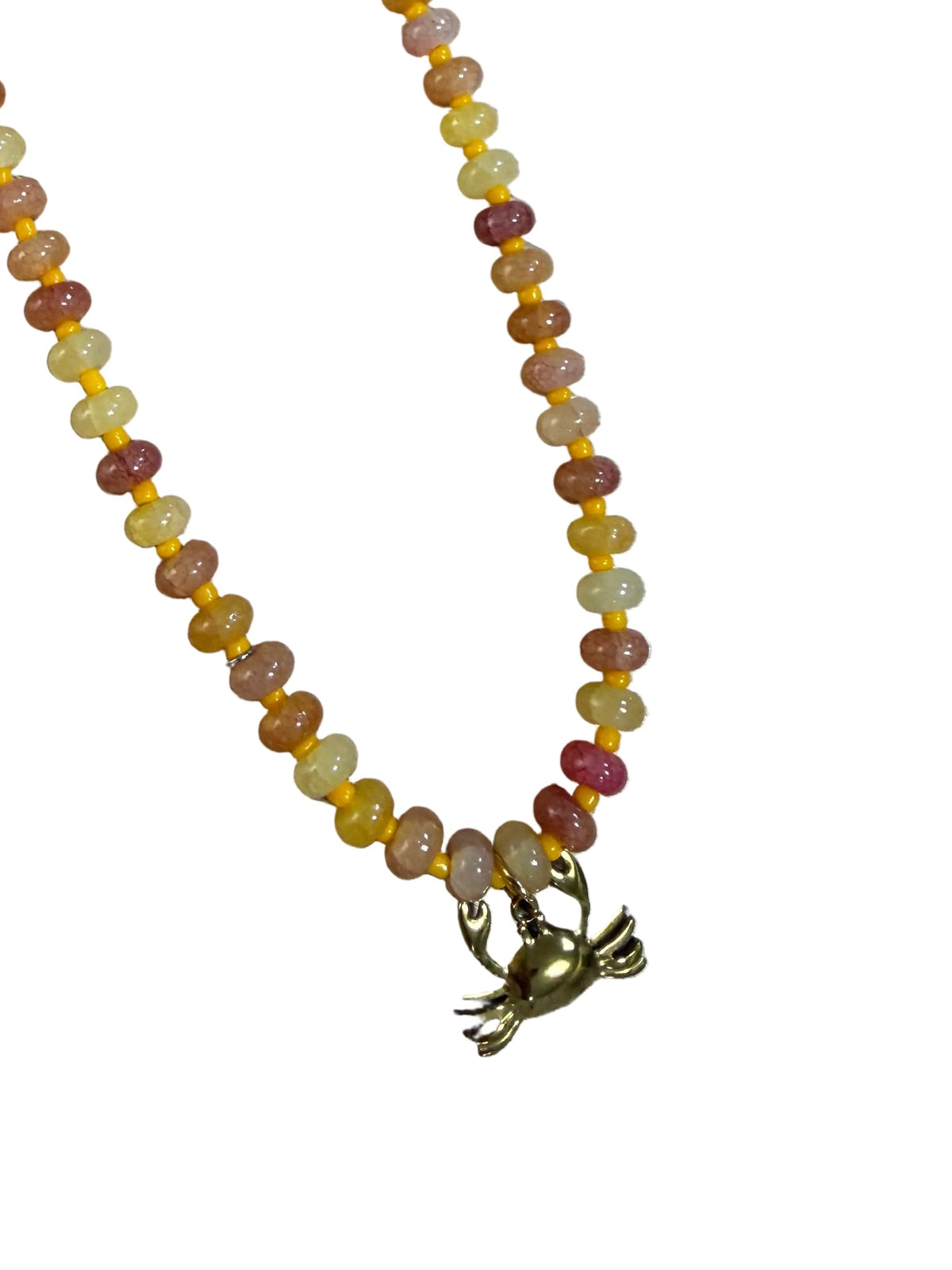 Collar cangrejo amarillo